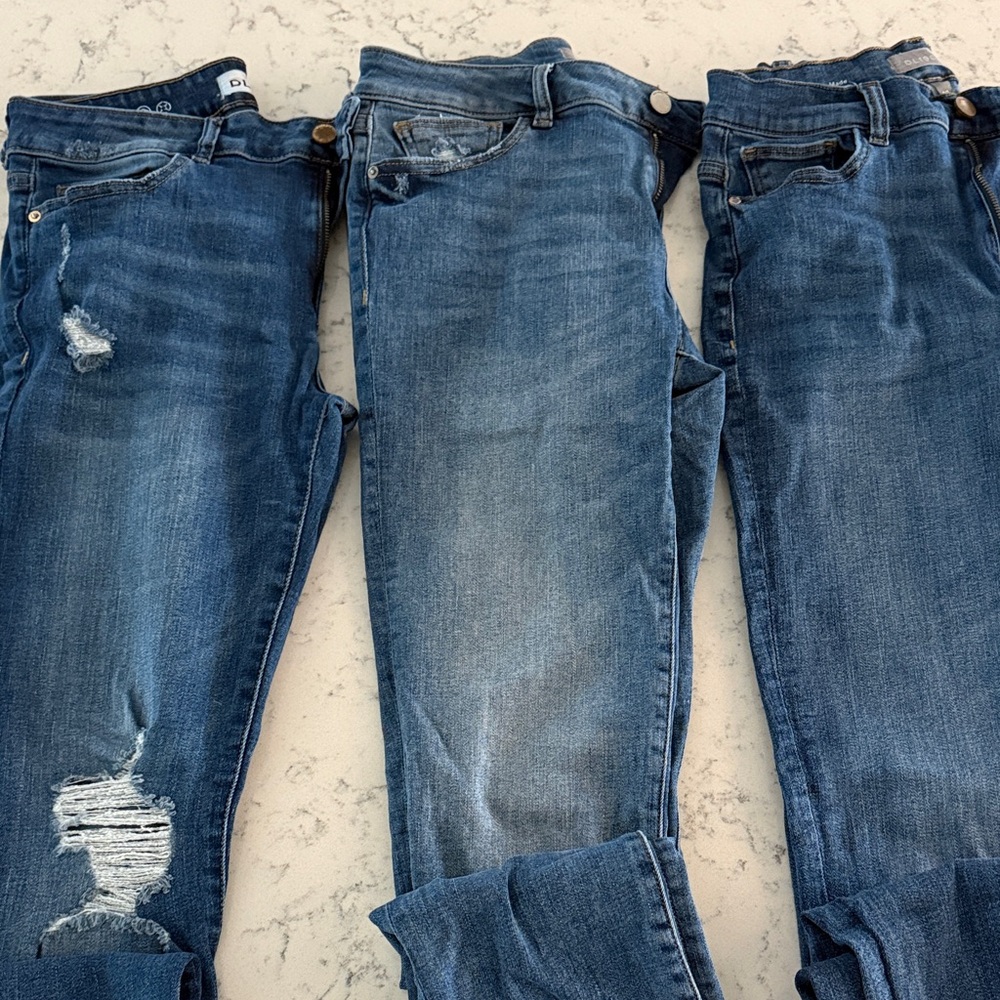 THREE 3️⃣ pair of Classic Blue Women's Jeans by DL1961 size 29